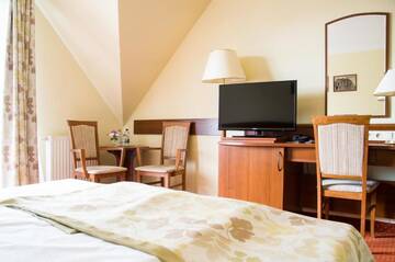 Фото номера Standard Double or Twin Room (Yellow Building) Отель Hotel Barlinek г. Барлинек 24